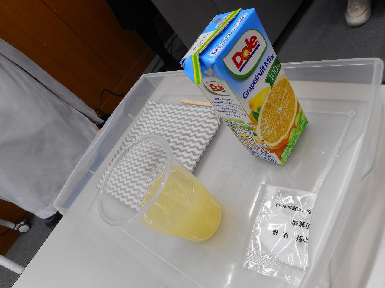 【グレープフルーツジュースに胃薬を入れる実験】