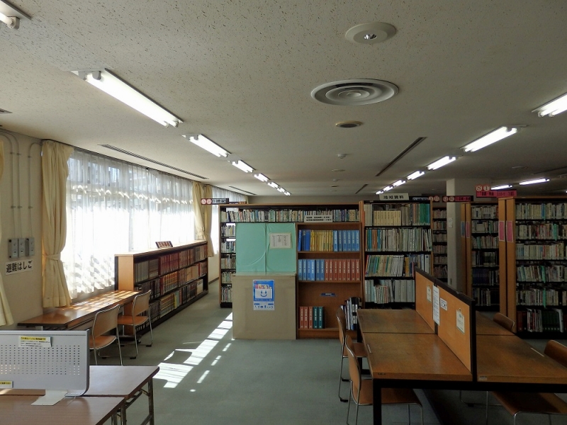 東中野図書館 中野区立図書館